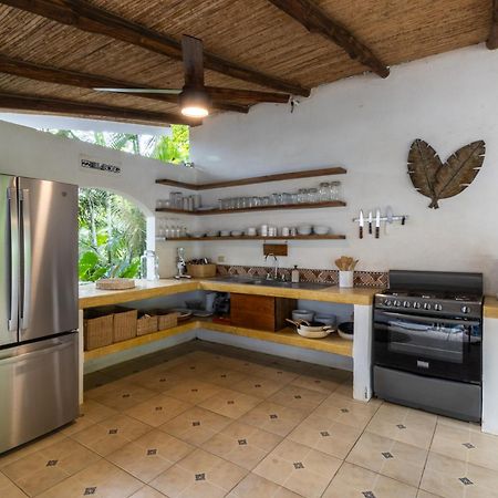 Отель Blue Surf Sanctuary Playa Santa Teresa  Экстерьер фото