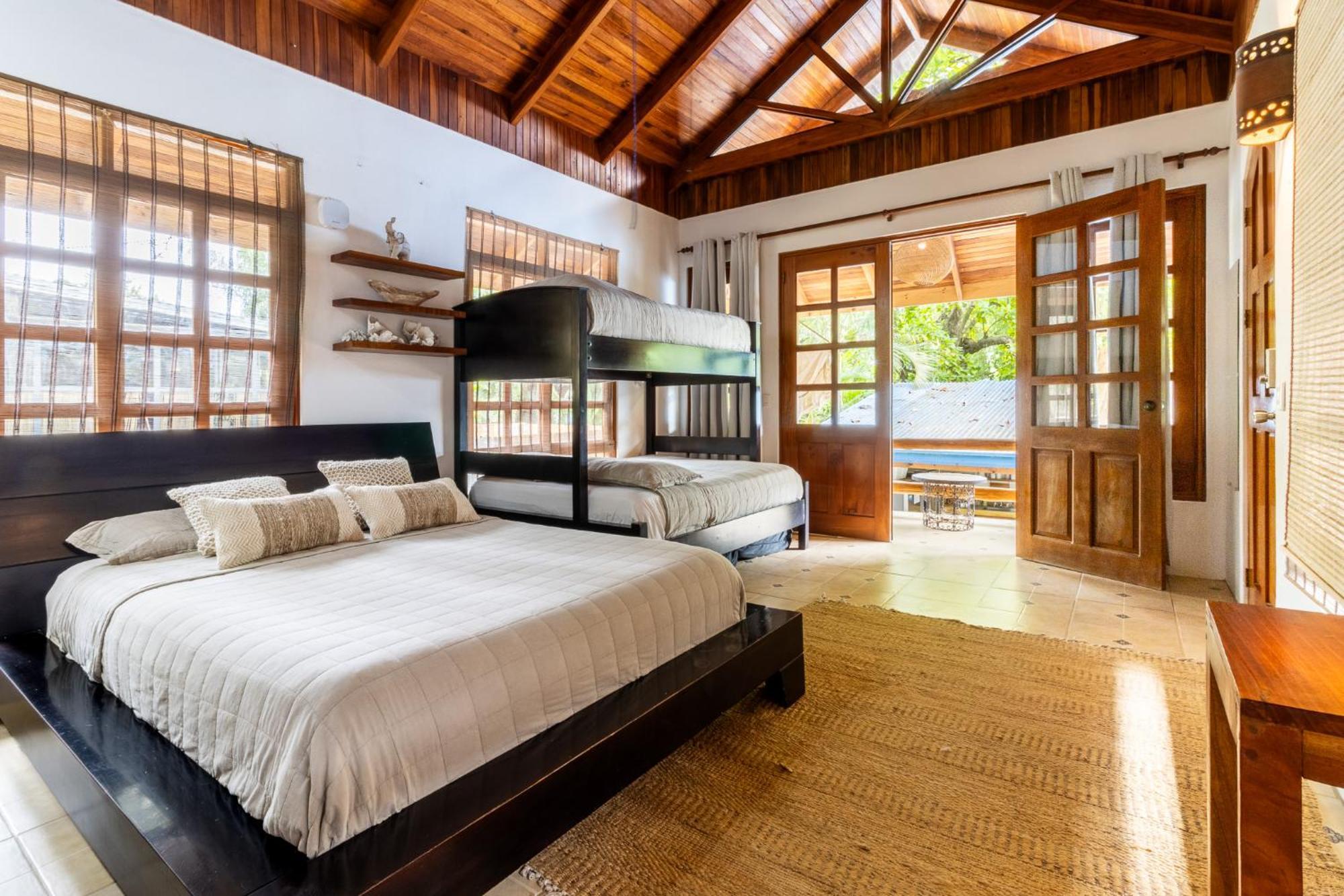 Отель Blue Surf Sanctuary Playa Santa Teresa  Экстерьер фото