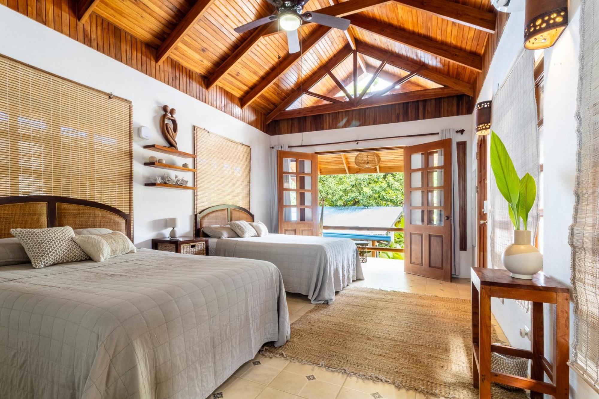 Отель Blue Surf Sanctuary Playa Santa Teresa  Экстерьер фото