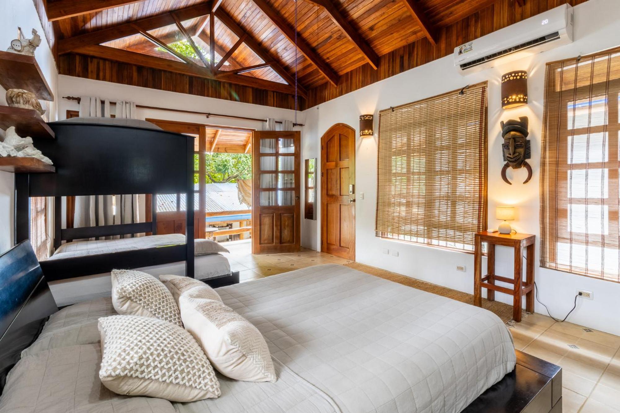 Отель Blue Surf Sanctuary Playa Santa Teresa  Экстерьер фото