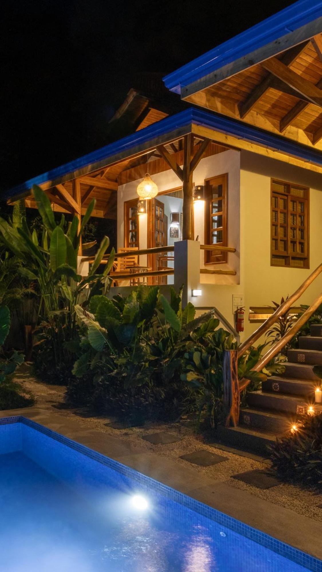 Отель Blue Surf Sanctuary Playa Santa Teresa  Экстерьер фото