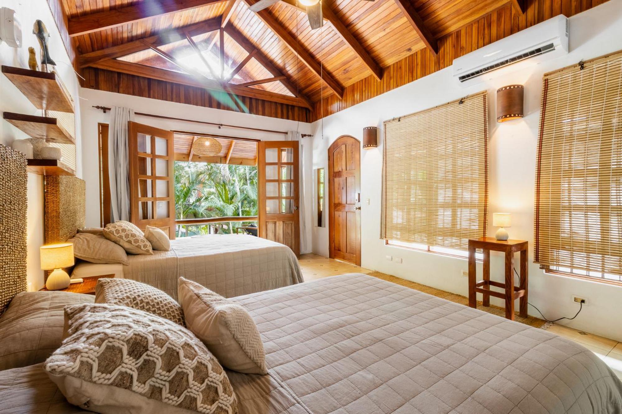 Отель Blue Surf Sanctuary Playa Santa Teresa  Экстерьер фото